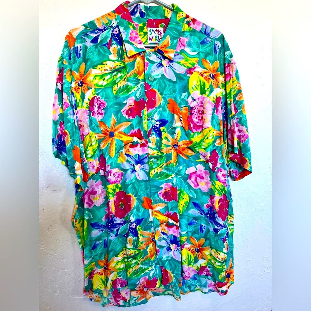 Vintage Jams World Aloha Shirt. Size Large.